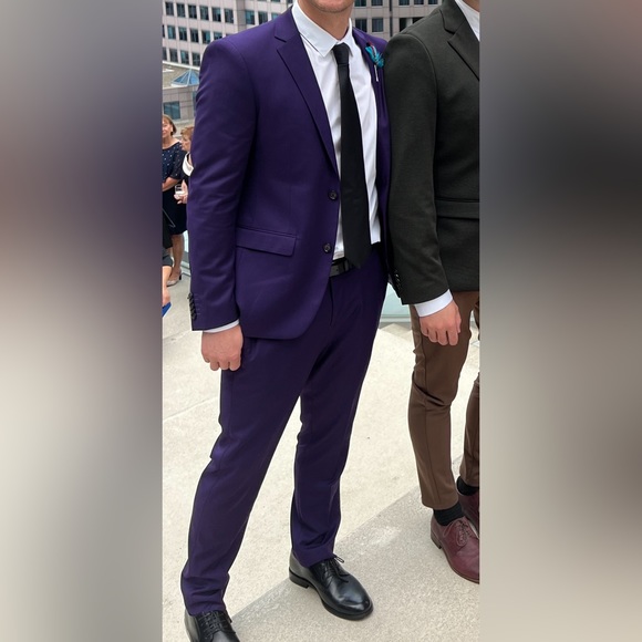 Soul of London Men’s Slim Fit Suit - Picture 2 of 3